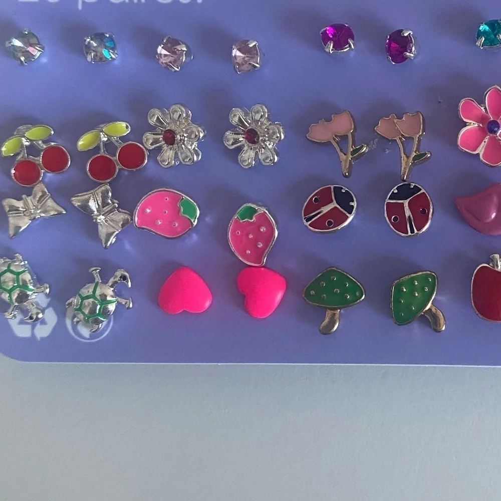 NWT Claire’s Stud Earrings - 20 Pack